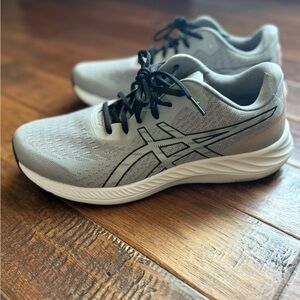 ASICS Amplifoam Ortholite Gray Sneakers 10.5
